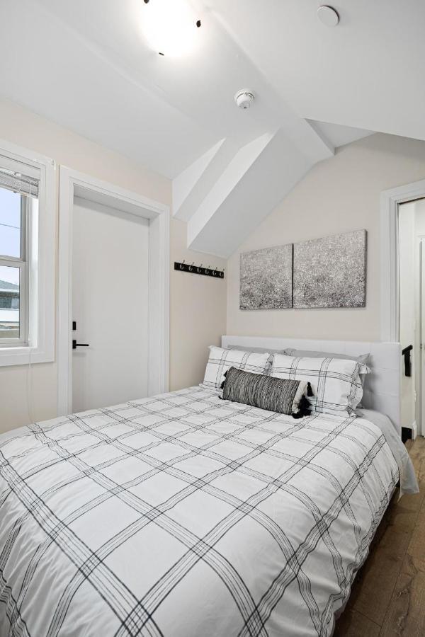Parker Guest House Ванкувър Екстериор снимка